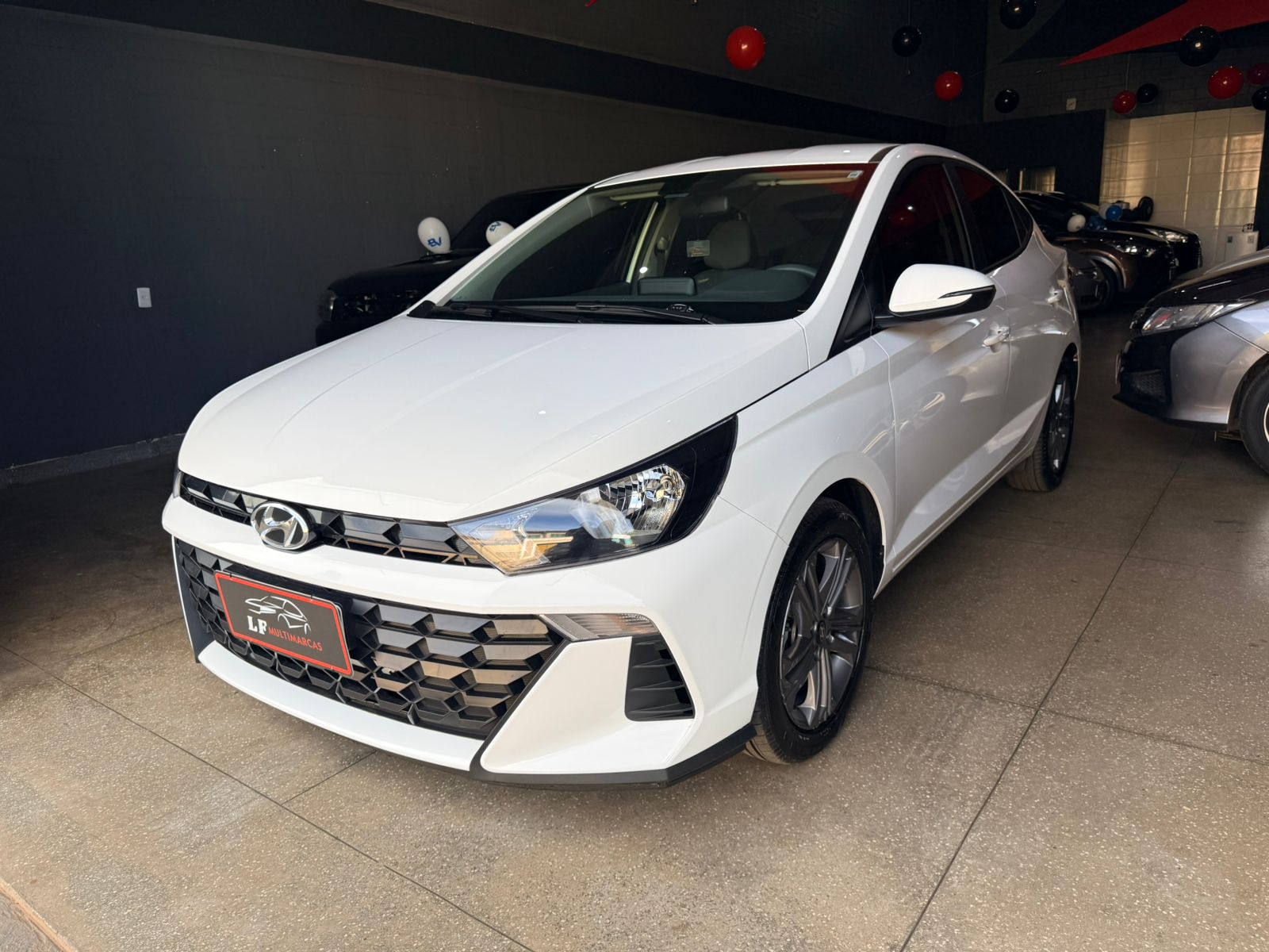 HYUNDAI